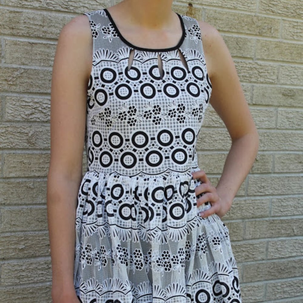 Alya black & white lace dress w/ cutouts size S